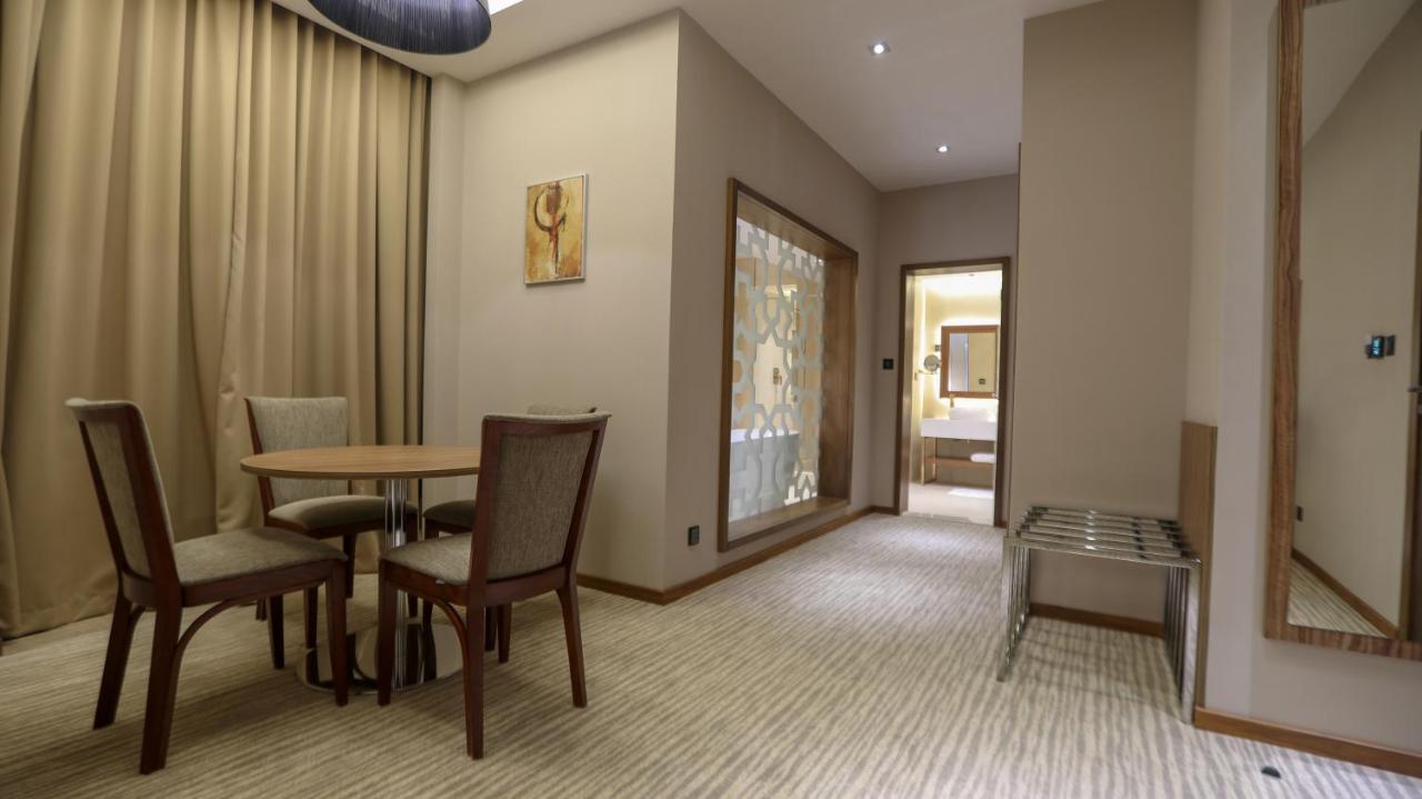 V Boutique Hotel Cidde Dış mekan fotoğraf
